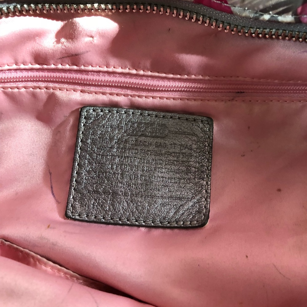 Coach Poppy Tote Bag - Picture 8 of 8
